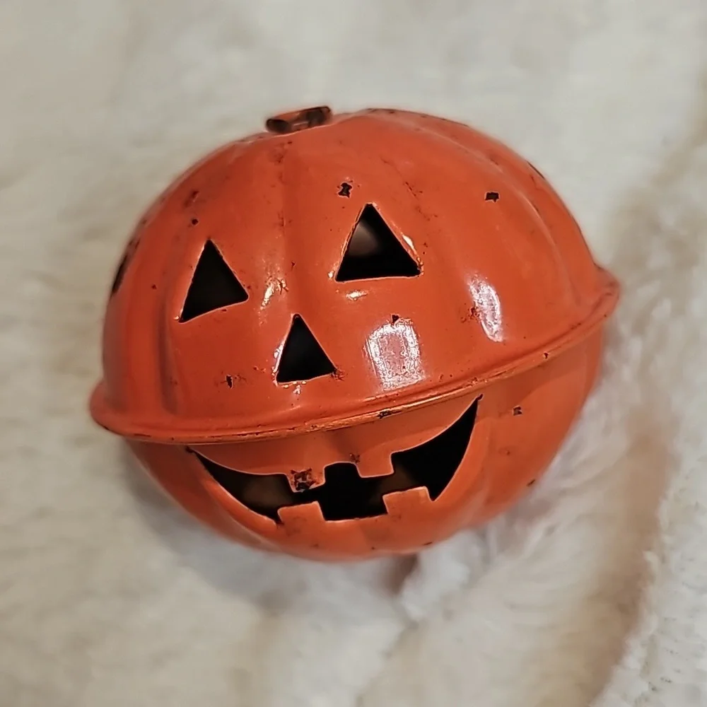 Halloween Figure Lot - Picture 4 of 12